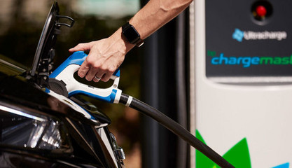 從BP收購Chargemaster看能源轉型 告別“戰術勤奮”，擁抱“戰略勤奮”的集中式快充時代