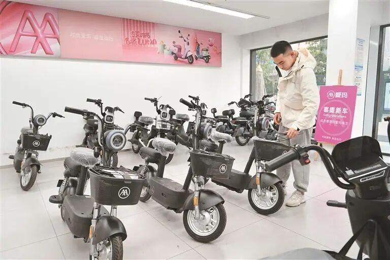 新國(guó)標(biāo)沖擊波下的深圳 650萬輛存量車?yán)Ь峙c充電站新機(jī)遇